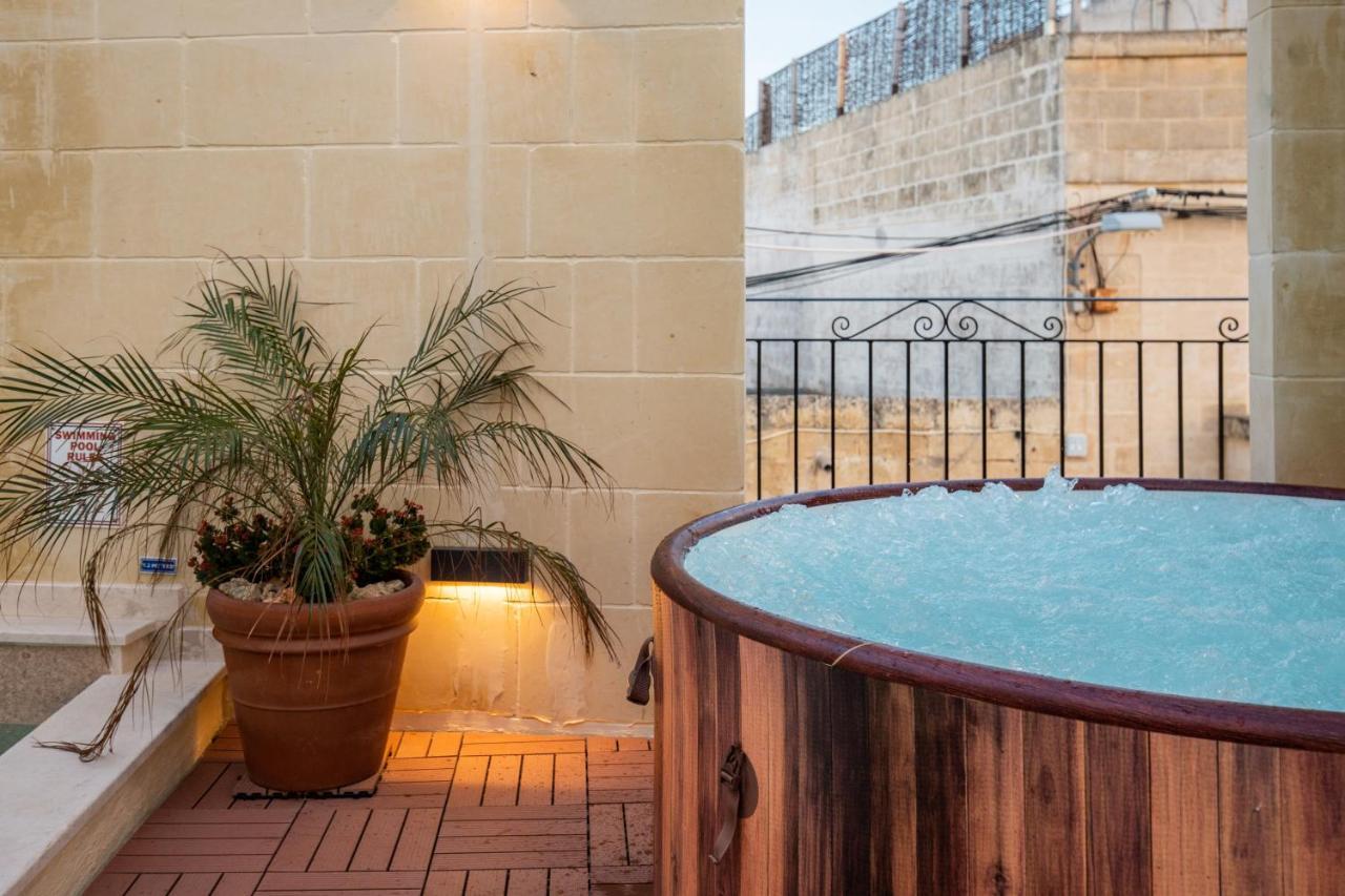 Narcisa - Luxury 3Br Traditional House With Pool, Cinema & Hot Tub Xagħra Exterior foto